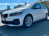 BMW 216i Gran Tourer 1-Hand/Navi/Temp/Shz/LED/APPLE - BMW 216 Gran Tourer aus 2021
