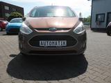 Ford B-Max 1,6 77kW Titanium PowerShift AUTOMATIK 2.H - Ford B-Max mit Benzin-Antrieb: Limousine
