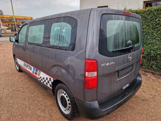 Fahrzeugabbildung Opel Vivaro Kombi M (L2)Navi,PDC,Klima v+h,9-Sitze