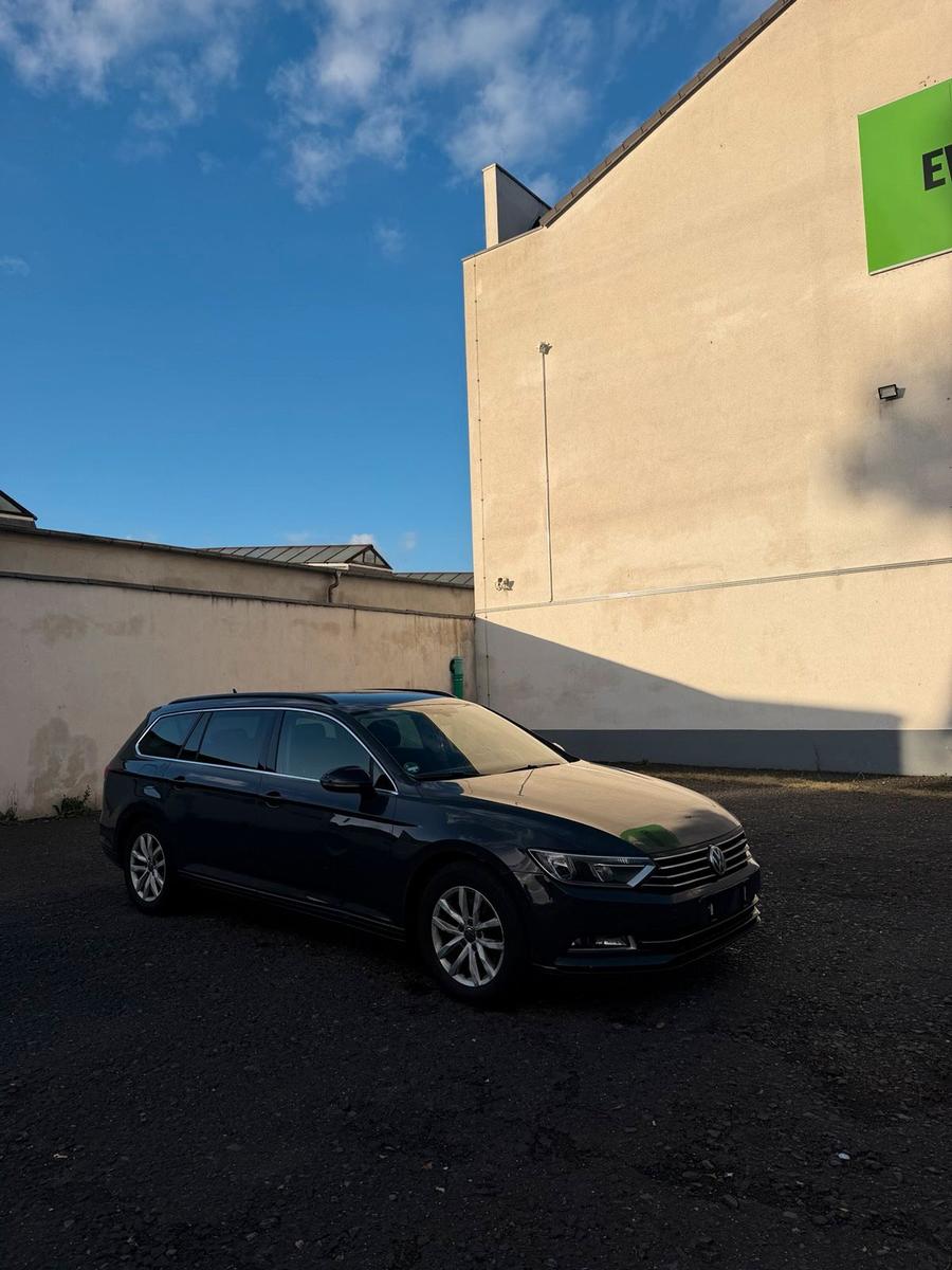 Volkswagen Passat 2015 — photo 8