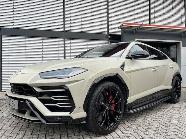Image of Lamborghini Urus