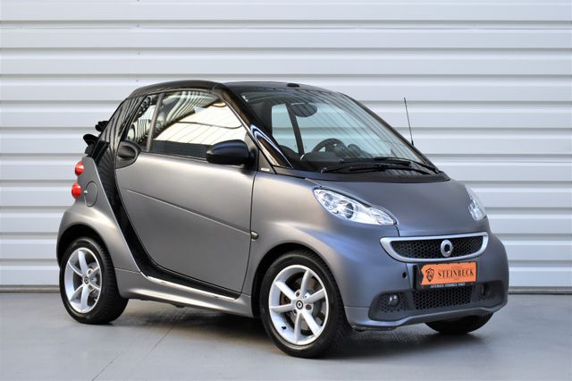 Smart ForTwo Cabrio+Navi+Servolenkung+Sitzheizung+Navi