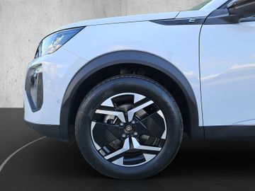 Peugeot E-2008 ALLURE Elektro 360°Kam*Keyless*Navi*