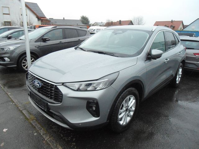 Ford Kuga 1.5 EcoBoost ** Titanium ** neues Modell