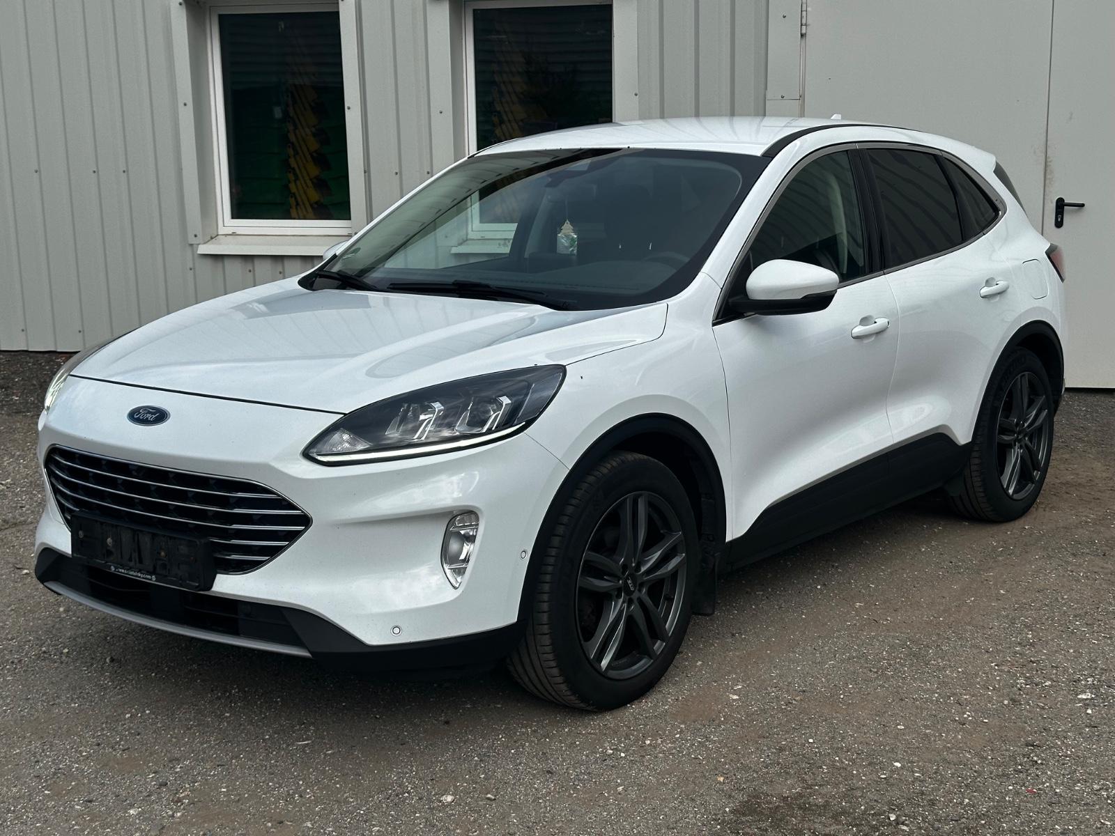 Ford Kuga 2.0 EcoBlue Titanium 4x4 / Allrad