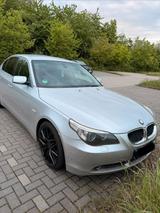 BMW 530i TÜV 27 - BMW 530 aus 2003: 530i