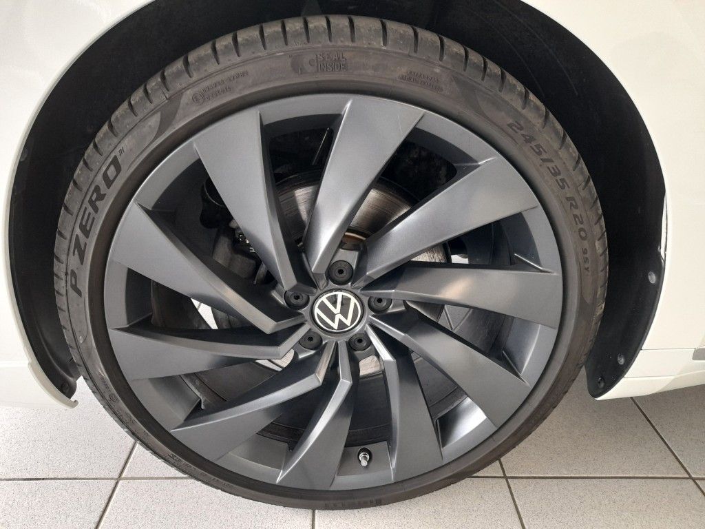 Fahrzeugabbildung Volkswagen Arteon SB 2.0 TDI SCR 4Motion DSG R-Line Navi