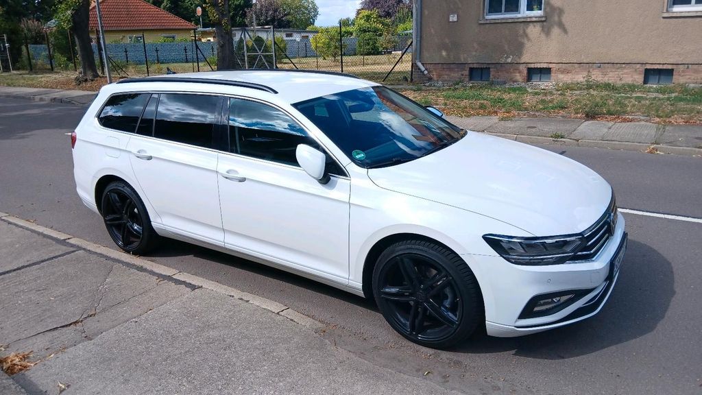 Image of Volkswagen Passat Variant