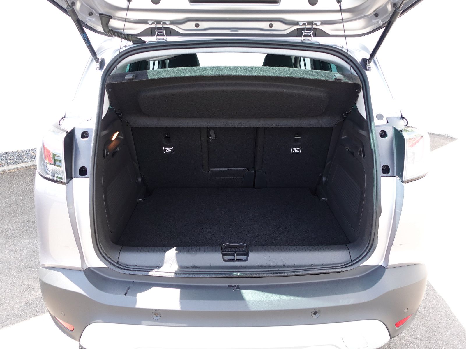 Fahrzeugabbildung Opel Crossland Elegance 1.2T,Navi,Kamera,Sitzhz,Allw.