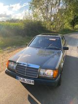 Mercedes-Benz 230 E, W124, H-Kennzeichen,Schiebedach,Gutachten