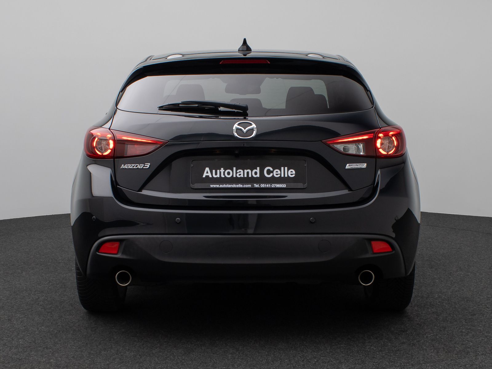 Fahrzeugabbildung Mazda 3 Lim. Sports-Line Kamera Sitzhzg DAB HUD BOSE