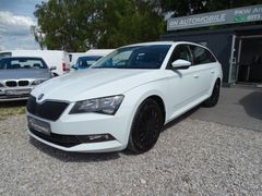 Fahrzeugabbildung Skoda Superb Combi Active
