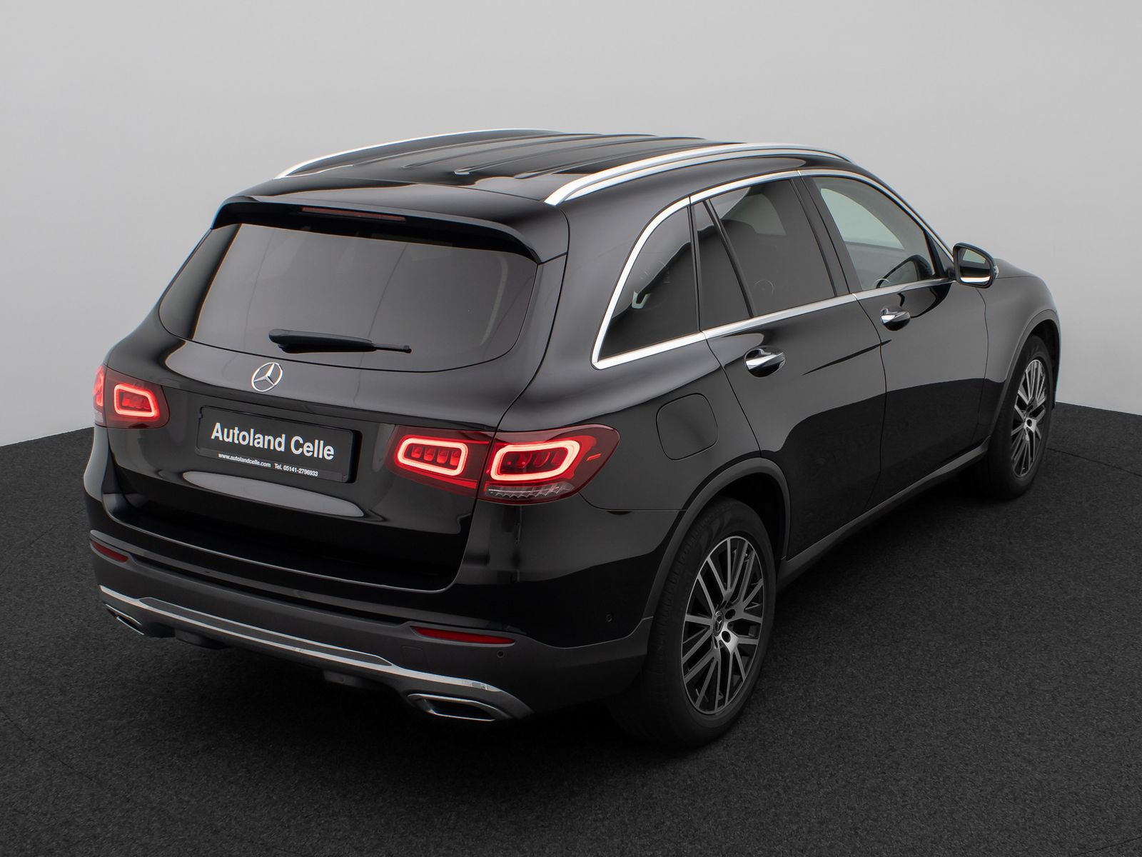 Fahrzeugabbildung Mercedes-Benz GLC 300 4Matic 9G-TRONIC Standhzg PDC LED AHK