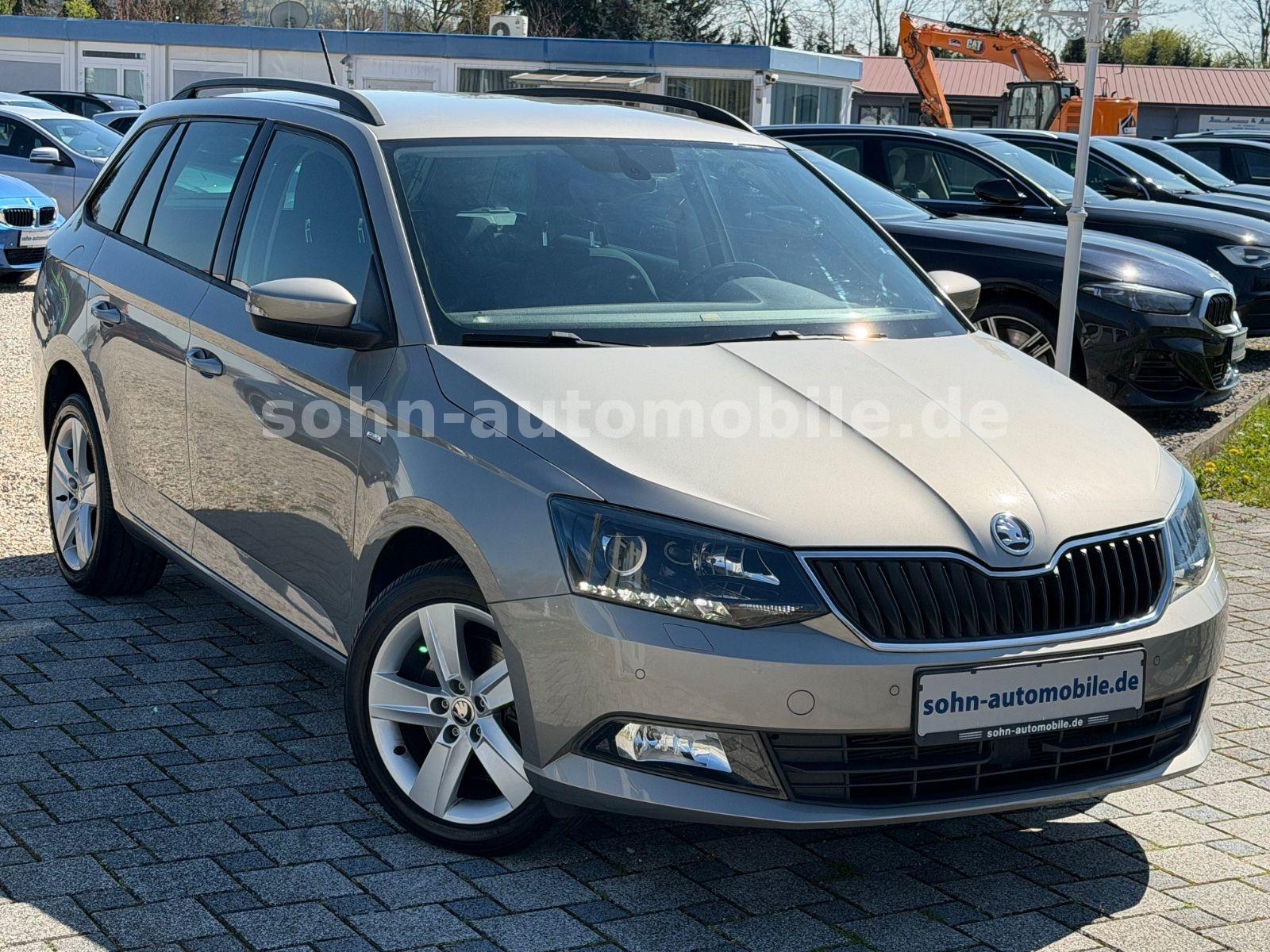 Skoda Fabia Combi nur 19.000km Automatik/Navi/SHZ/ACC