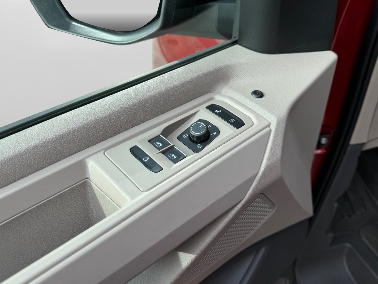 Volkswagen T7 Multivan - Bild 9
