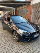 BMW 218d . 2017  ; 125800km - BMW 1er Reihe mit Diesel-Antrieb: Kombi