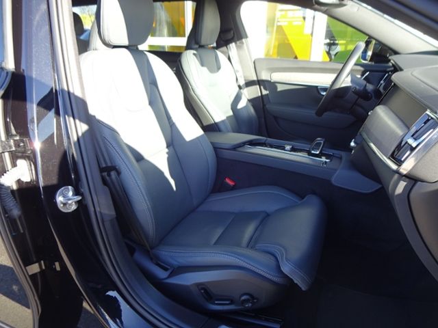 Volvo V90 Cross Country Pro B5 AWD ACC Google Standhz foto 17
