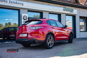 Alfa-Romeo Stelvio - 2