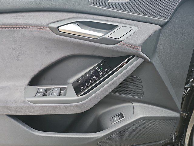 Audi Q6 SB e-tron quattro Pano AHK Tech Pro B&O foto 13