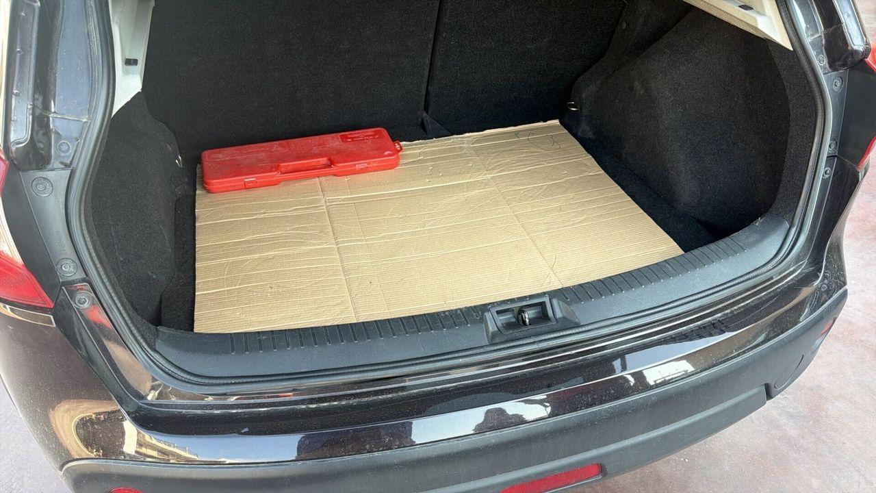 Nissan Qashqai+2 2010 — photo 9