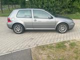 Volkswagen Golf 4 IV 1.8T GTI 180PS 6Gang AUQ Exclusive - Volkswagen Golf aus 2003: 1.6