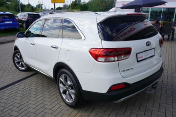 KIA Sorento - 4
