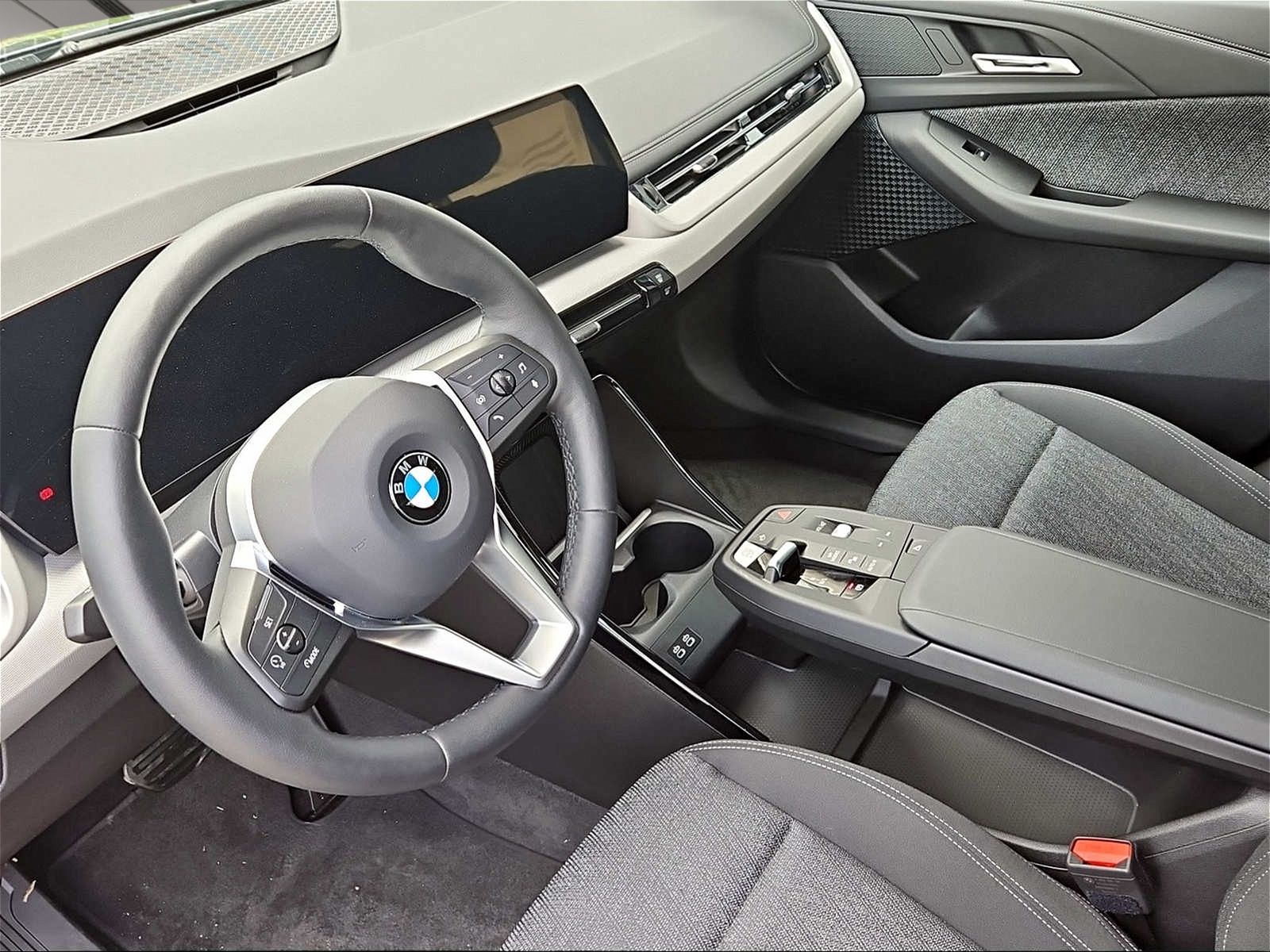BMW 220 Active Tourer - Bild 4