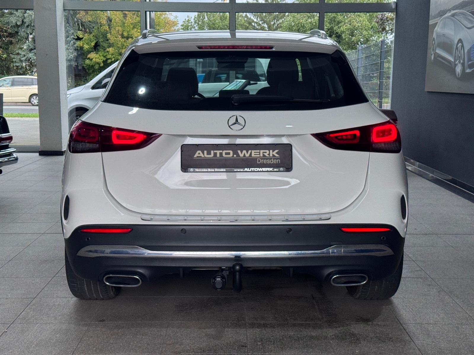 Mercedes-Benz GLA 200 AMG*MEMORY*LED*PANORAMA*AHK*KAMERA
