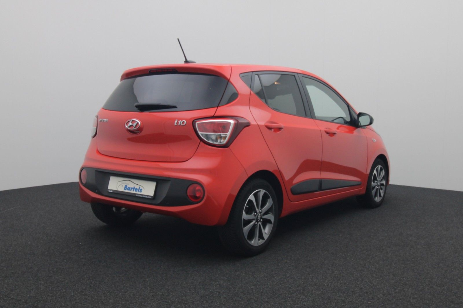 Fahrzeugabbildung Hyundai i10 Passion+ TEMPO SHZ