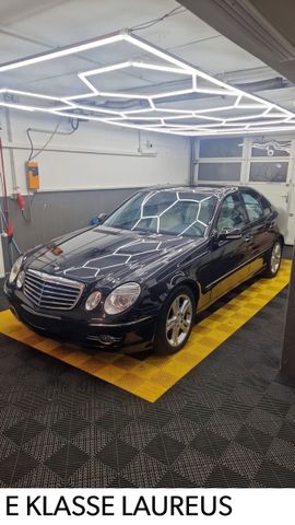 Mercedes-Benz E 320 CDI LAUREUS . 1.HAND . PANORAMA.