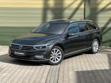 Volkswagen Passat Variant Elegance 2.0TDI DSG/360/ACC/Led - Volkswagen Passat Variant: 3.2
