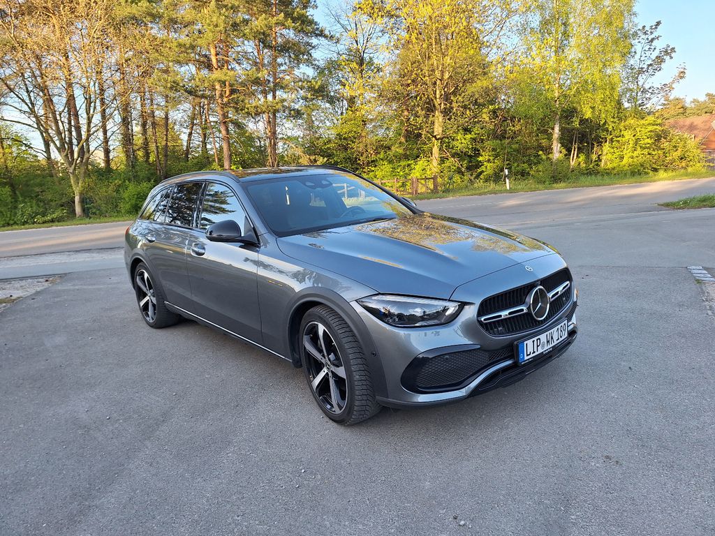 Image of Mercedes-Benz C 220