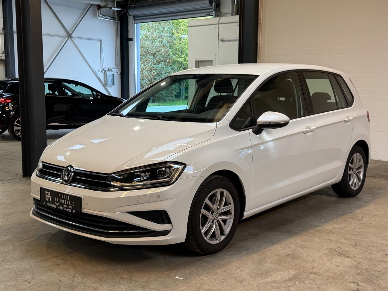 Volkswagen Golf Sportsvan VII Comfortline AHK Kamera LED