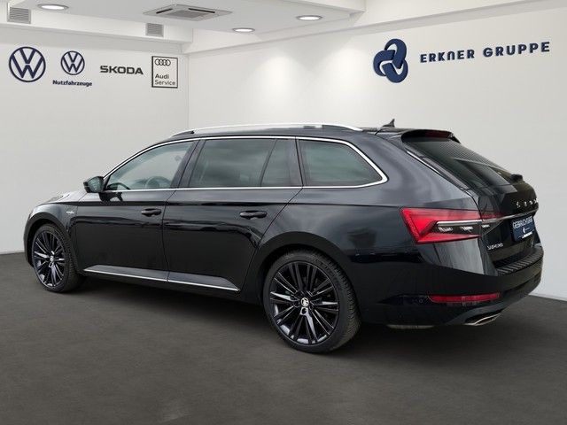 Fahrzeugabbildung SKODA Superb Combi 2.0 TSI DSG L&K 4x4 STDHZG+PANO+MEM