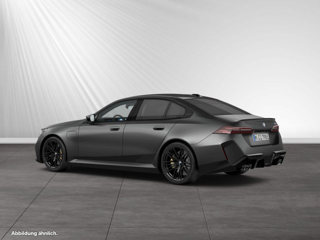 BMW M5 - Bild 8
