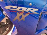 Honda CBR 1100 XX - HONDA CBR 1100 XX