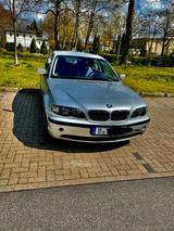 BMW 320i Automatik - BMW 320 aus 2002: 320i