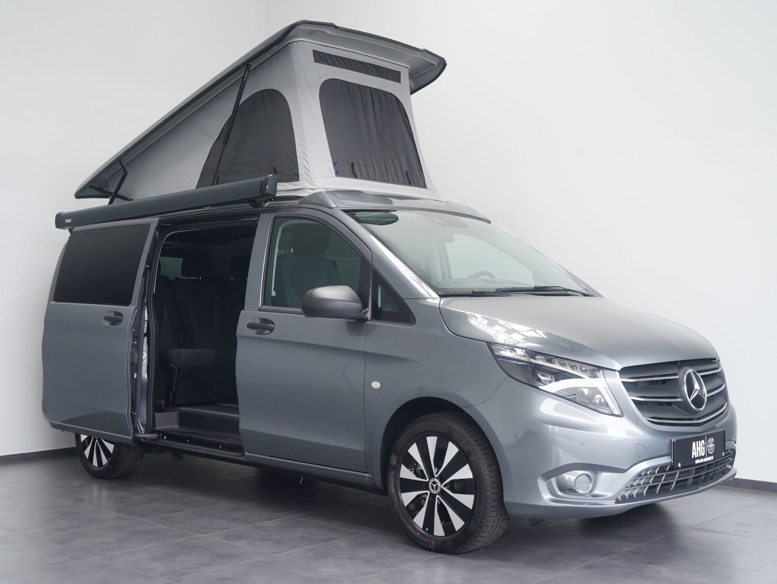 Fahrzeugabbildung Mercedes-Benz Vito Tourer 119 CDI Pro 4x4 lang PÖSSL VANSTAR