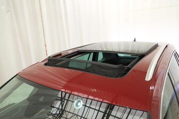 Volkswagen Tiguan - 8