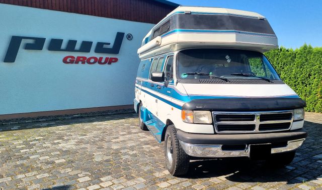 Chrysler Dodge VAN / CAMPER  *GAS*