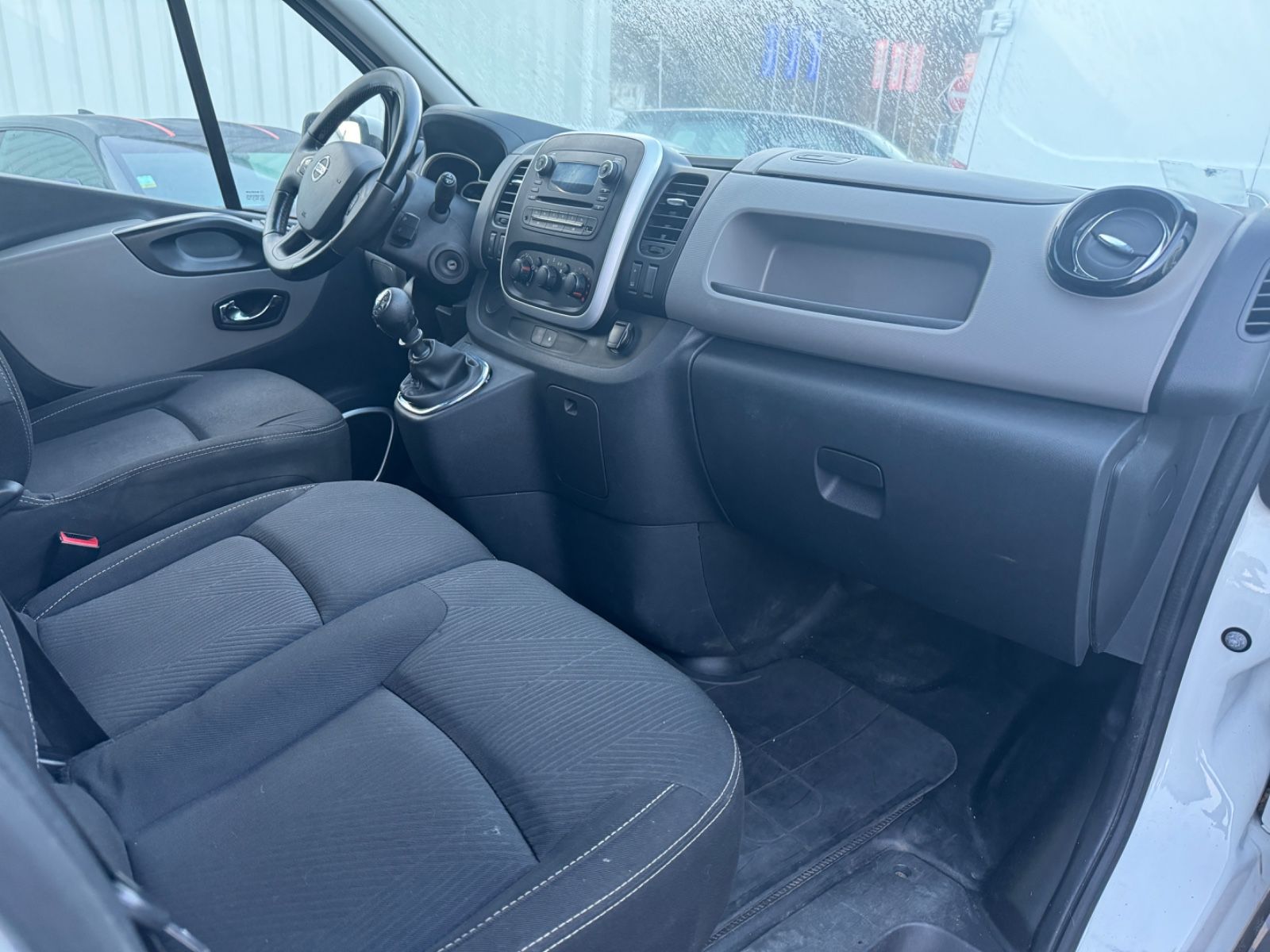 Fahrzeugabbildung Nissan NV300 Kastenwagen L2H1 Kamera+Klima
