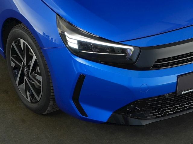 Corsa F FACELIFT YES+LED-LICHT+SITZHEIZUNG+LENKR