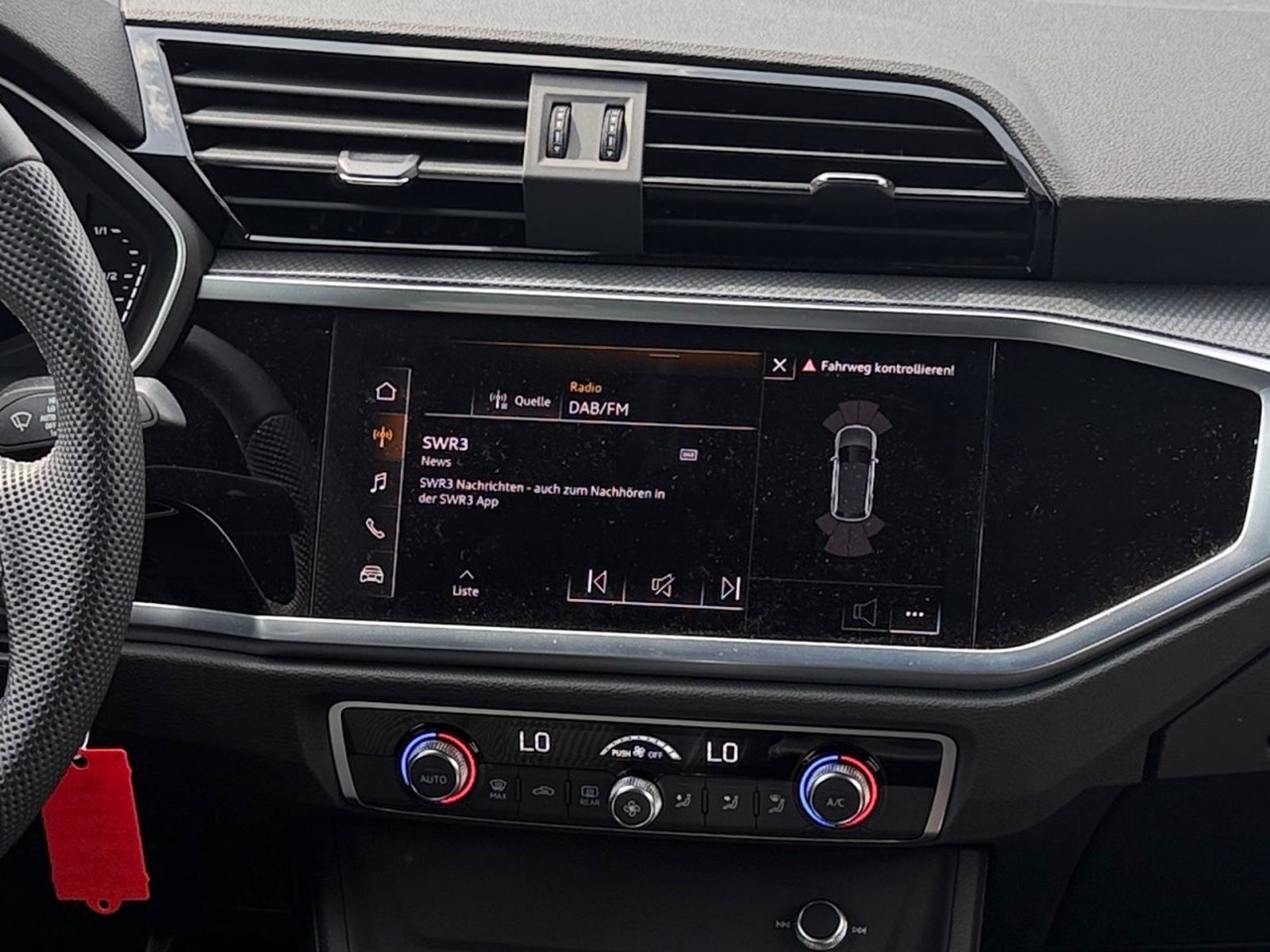 Audi Q3 45 TFSI e s-line Int LED Privacy el.Heckklapp foto 16