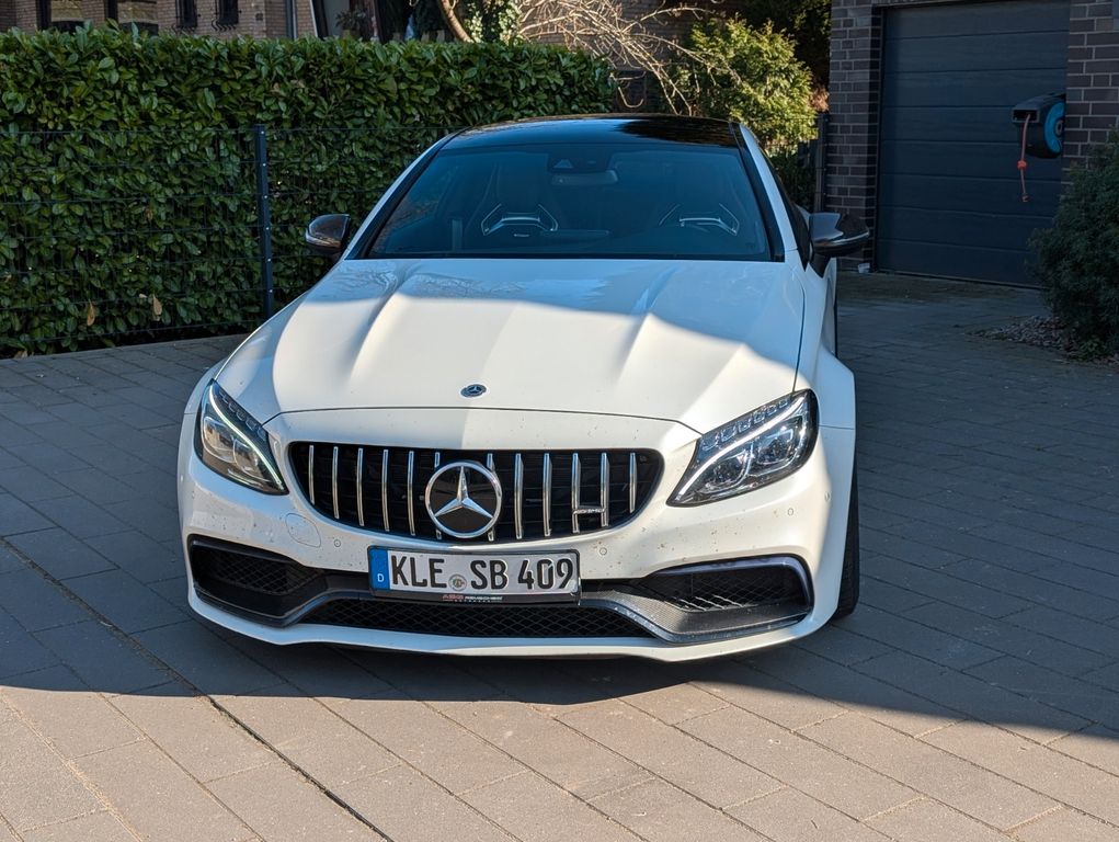 Mercedes-Benz C 63 AMG