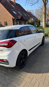 Hyundai i20 1.0 T-GDI 88kW Style Style - Hyundai i20 Gebrauchtwagen in Essen