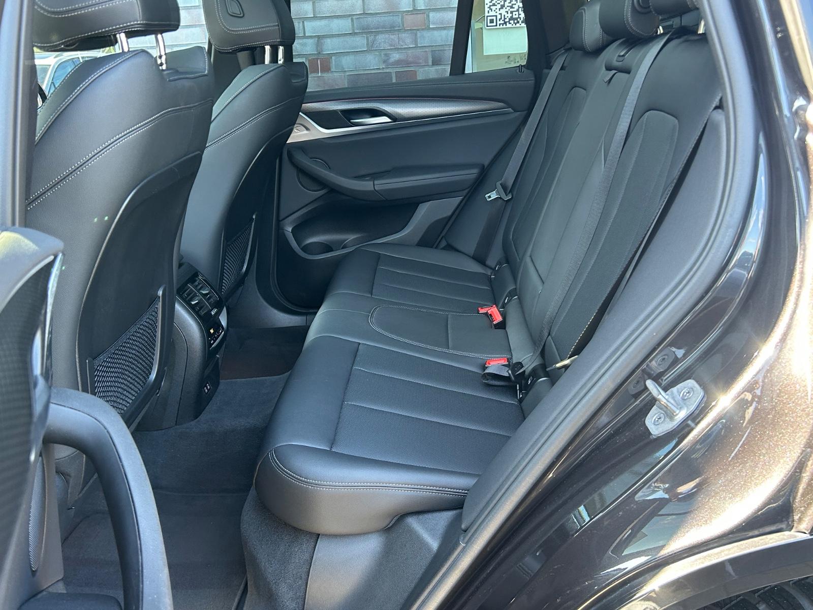 BMW X3 xDrive 20d M Sport PANO LASER ACC HUD AHK 20" — 25