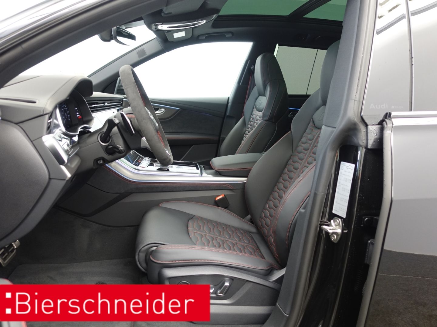 Audi RSQ8 - Bild 8