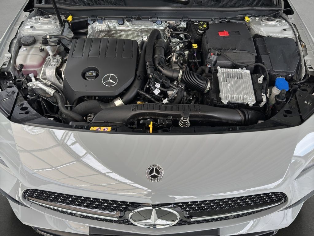 Fahrzeugabbildung Mercedes-Benz CLA 200 Special Edition AMG*Navi*DISTRON*PDC*RFK