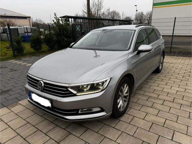 Volkswagen Passat Variant Business DSG, Ahk, Navi, 1.H, ACC