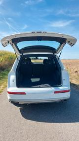 Audi Q7 3.0 TDI S-Line quattro tiptronic - Audi Q7: Weiß